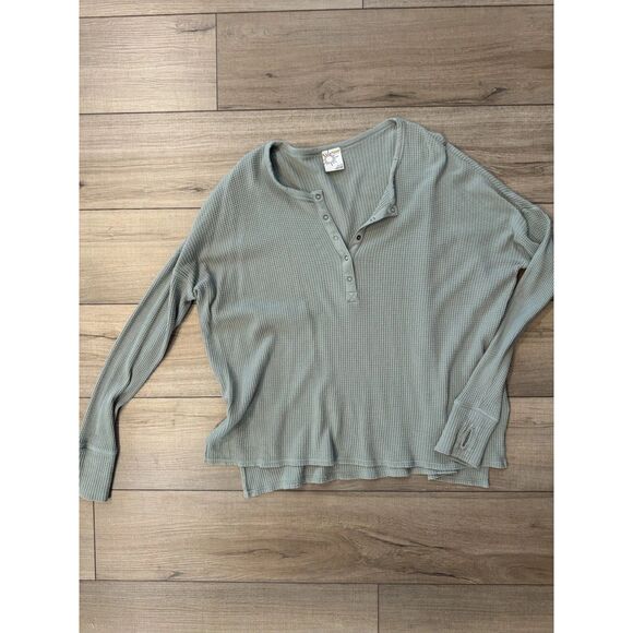 Offline by Aerie Women's Small Top Wow Waffle Henley Tee Thermal Green Xs Extra - Picture 2 of 3